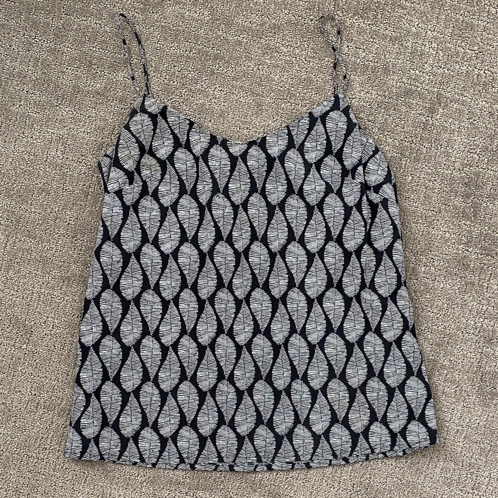 Merona Black and White Leaf Patterned Camisole